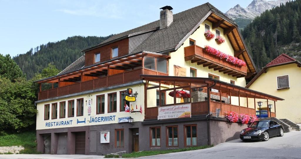 Gasthof Jaegerwirt Zederhaus Exterior foto